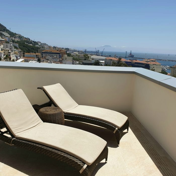 Deluxe Penthouse with balcony Gibraltar