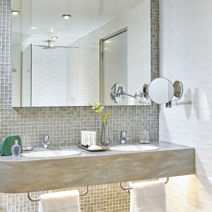 Ensuite Suite
